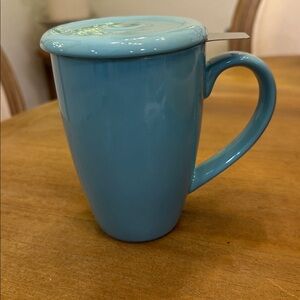 Blue Ceramic Mug with Lid and Fine Mesh Strainer